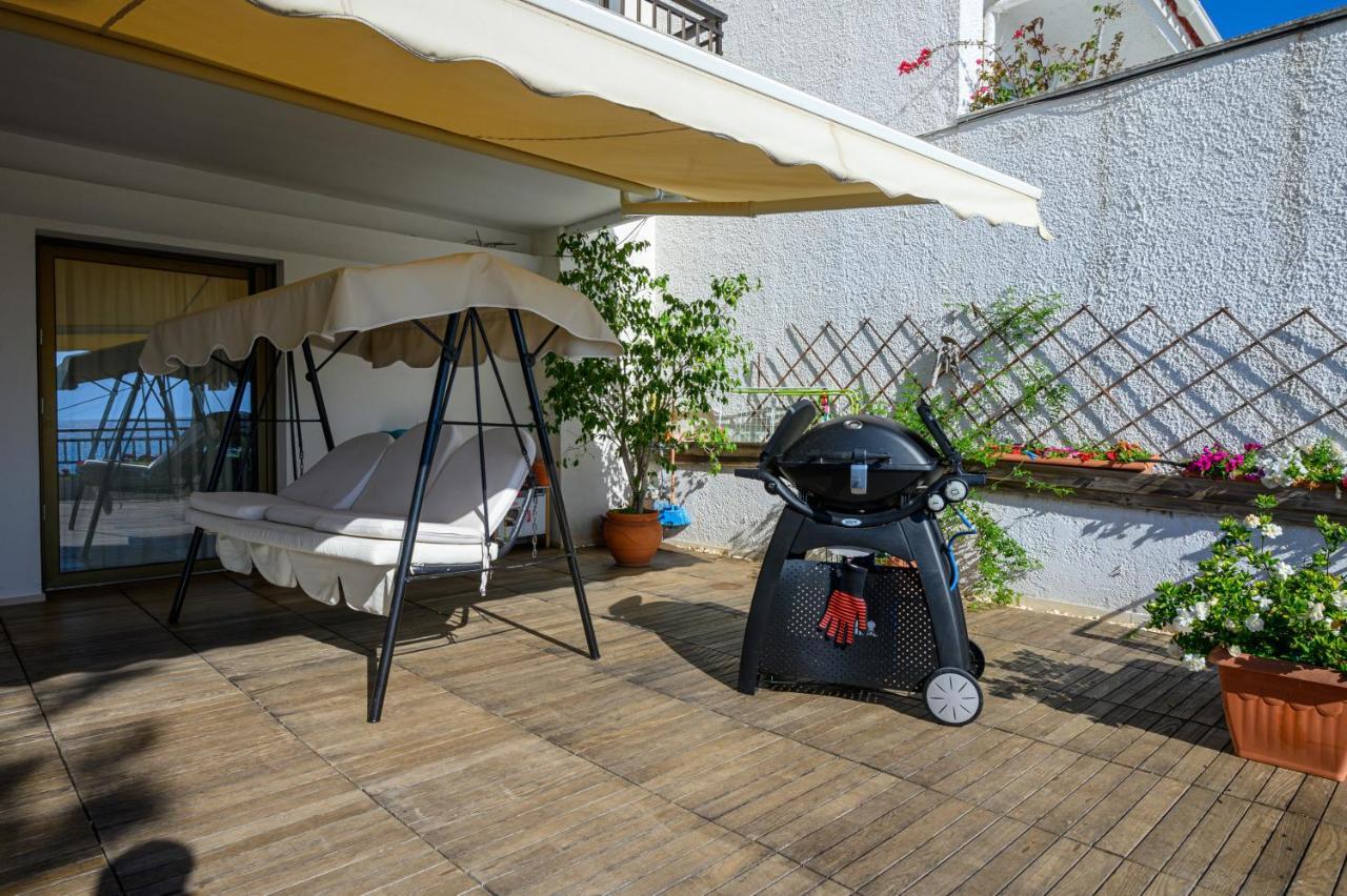 5 Meters From The Beach Храни Экстерьер фото